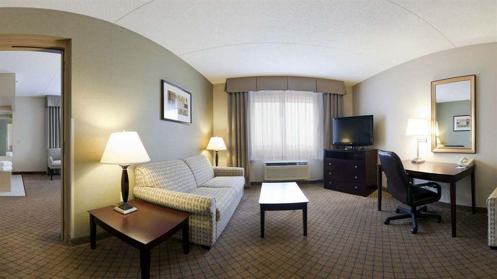 Holiday Inn Express Sault Ste Marie By Ihg Exterior photo